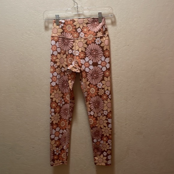 Kavala Flower Power Vintage Leggings Size XS - Picture 3 of 7